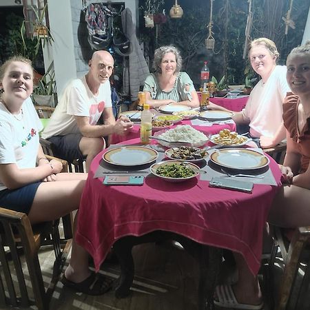 Rock Cascade Tourist Home & Cookery School Polonnaruwa Luaran gambar