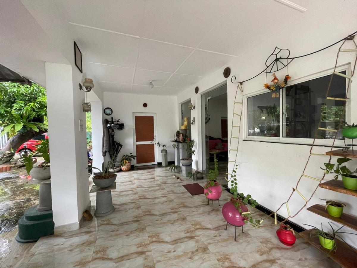 Rock Cascade Tourist Home & Cookery School Polonnaruwa Luaran gambar