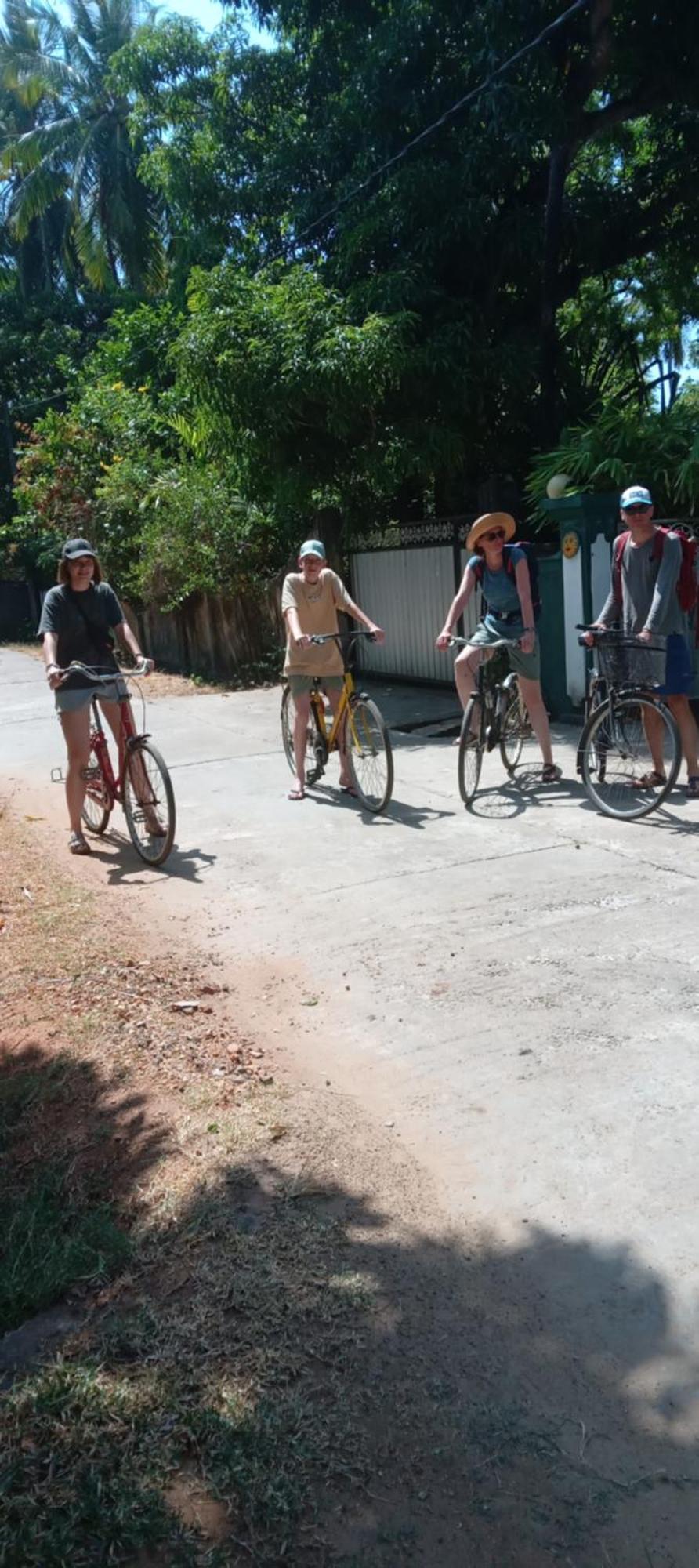 Rock Cascade Tourist Home & Cookery School Polonnaruwa Luaran gambar
