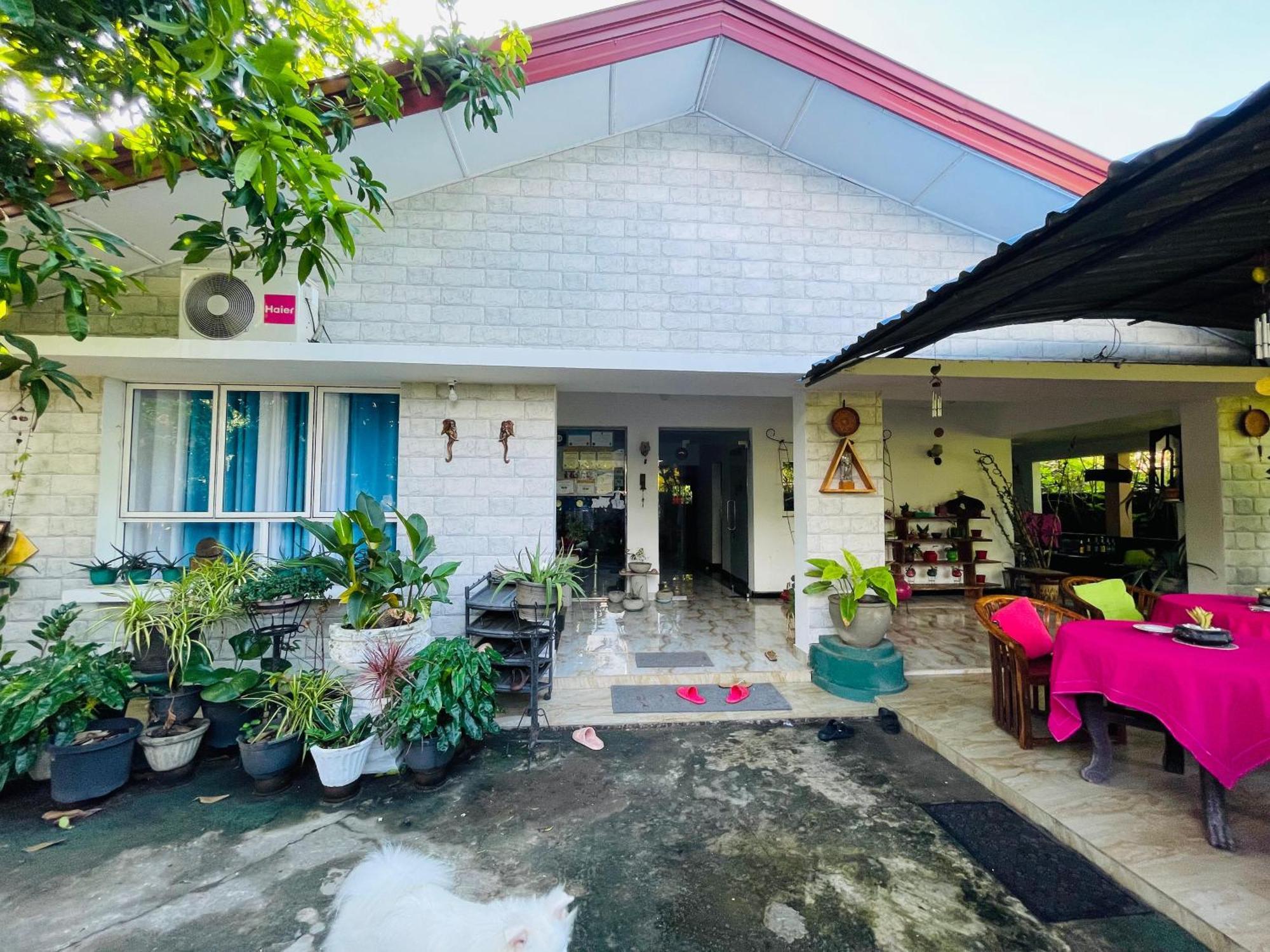 Rock Cascade Tourist Home & Cookery School Polonnaruwa Luaran gambar